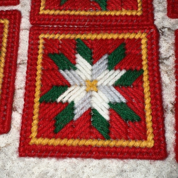 Plastic Canvas Handmade Letter Napkin Holder Christmas Cards Coaster Set Red - Picture 6 of 13